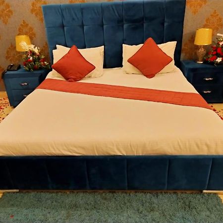 Westin Suites Lahor Szoba fotó